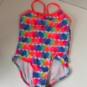 Wonder nation rainbow heart print one piece size extra small 4/5